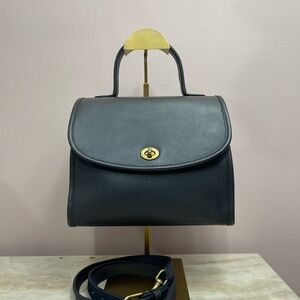 Vintage Coach Manor Bag ( Faded Navy)